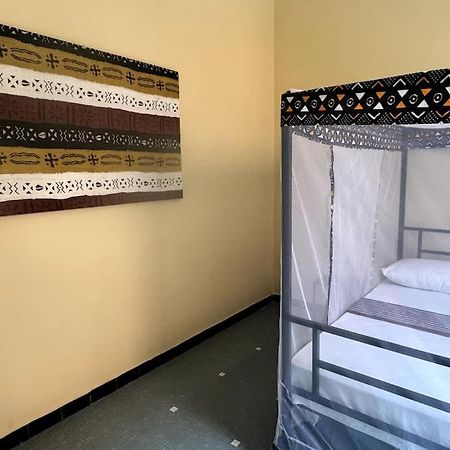 Independent Room On Island In Colonial House With Private Entrance Saint Louis Exterior foto